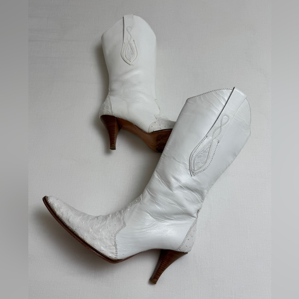 Frida Cuadra White Ostrich Leather Cowboy
Boots 7.5 Made In Mexico Side Zip